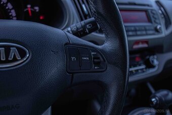 Kia Sportage 2.0 CRDi VGT 4WD EX - 13