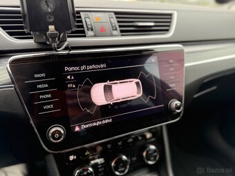 Škoda Superb Combi 2.0 TDI SCR Ambition DSG - 13