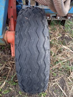 Predám sejačku - 13