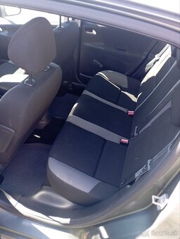 Peugeot 207 1,4i - 13