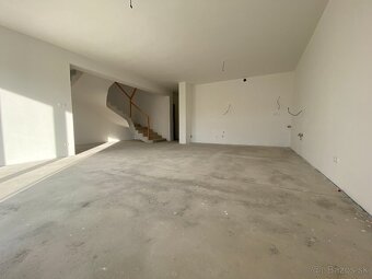 PREDAJ 5 izbový rodinný dom, Čachtice, novostavba, 181 m2 - 13