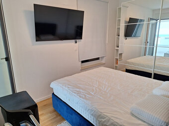 Chorvátsko-trojizbový apartmán s výhľadom na more-PAG - 13