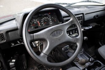 Lada Niva 61kW (2015) - 13