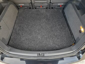 VW Touran 1.6 TDI Comfortline - 13
