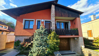 Útulný 5-izbový rodinný dom v Oslanoch s garážou - 13