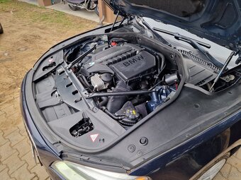 BMW 740i 320k A/T8 (benzín) - 13