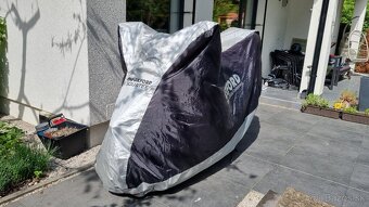 Honda SH125 r.v.2019 s kufrom a plachtou - 13