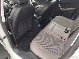 Peugeot 2008 Allure 1.6 HDI 88KW M6.2014 - 13