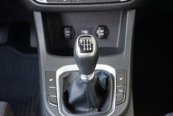 57-HYUNDAI i30, 2020, benzín, 1.5 DPi - Comfort, 81kW - 13