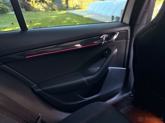Škoda Octavia Combi 2.0 TDI RS DSG 4x4 - 13