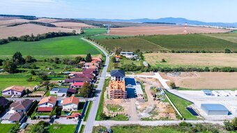 2-IZBOVÝ BYT, PARKOVACIE STÁTIE V CENE, NOVOSTAVBA LUDANICE - 13