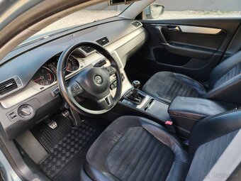Volkswagen Passat Variant 2.0 TDI 103Kw M6 Highline Panorama - 13