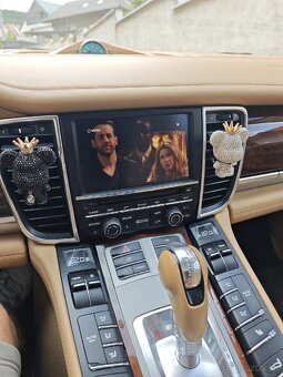 Porsche Panamera 4 - 13