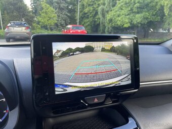 Toyota Yaris Cross 1.5 Hybrid - 13