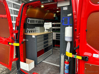 Ford Transit Custom L1H2, regálový systém BOTT, DPH  - 13