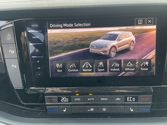 Volkswagen Touareg 3,0TDi 170kw NOMAD CZ DPH 2023 - 13