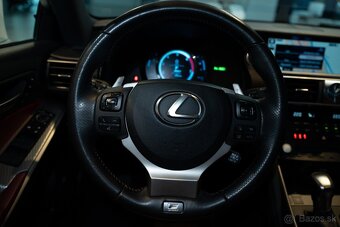 Lexus IS F-Sport Top / audio Mark Levinson - 13