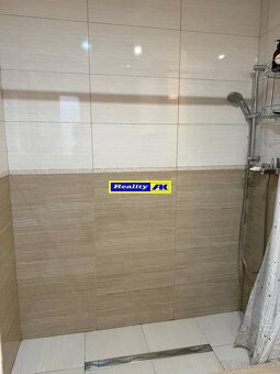 3 izbový zrekonštruovaný byt na predaj Vrútky - 13