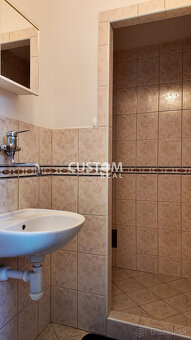 Kancelársky priestor s parkovaním v širšom centre VÝHODNÁ CE - 13