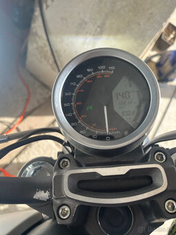 Super Soco TC Pro - 13