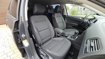 Volkswagen Golf 7 variant - 13