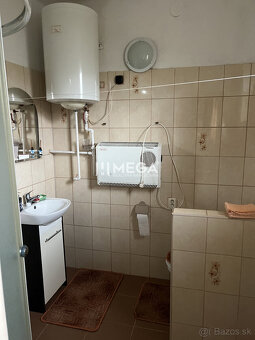 Na predaj dom  na Jesenského ulici v Snine - 13