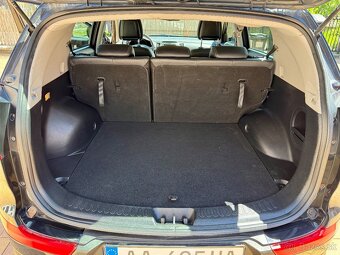 KIA SPORTAGE 2.0CRDI 4x4 AUTOMAT - 13