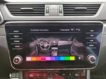 Škoda Superb III TSi SPORTLINE VIRTUAL PANORAMA CANTON ZÁRUK - 13