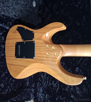 SUHR Modern Custom shop - 13