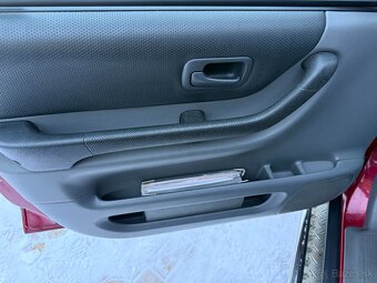 Honda CR-V 2,0 VTEC BENZÍN 4X4 - 13