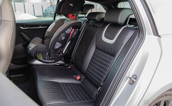 Škoda Octavia Combi 2.0 TDI RS - 13