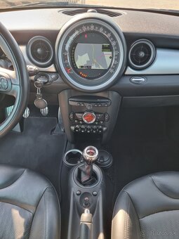 Mini Cooper 1.6i JCW Coupe 210k MT6 2m za 12.490 € - 13
