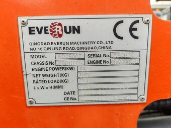 Everun ER2500T - Kolesový teleskopický nakladač - 13