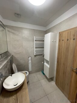 Nadštandardný 2i byt s parkovaním - 13