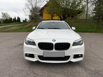 BMW rad 5 F11 535d 220kw - M-Packet / NAVI / BiXenon / 19" - 13
