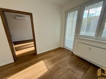 PRENÁJOM  NOVÝ 2-IZB. BYT s LOGGIOU, SENICA , KALINČIAKOVÁ - 13