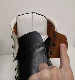Staré vzácne lyžiarske topánky BOTAS - 13