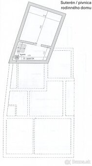 Rodinny dom s rozsiahlym pozemkom - 13
