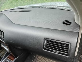 ROZPREDAM VW BORA na náhradné diely - 13