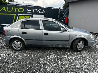 Opel Astra 1.4 16V Comfort - 13