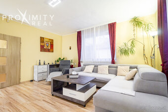 Dom pri lese s nádherným pozemkom – ideálne miesto pre tichý - 13