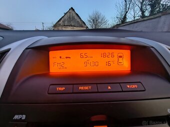 Kia Ceed 2008 1.6 benzín automat - 13