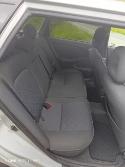 Toyota Avensis 2.0 diesel 81kw 2003 - 13