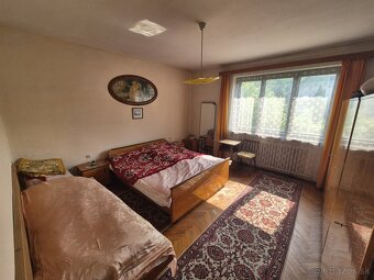 Rodinný dom s vizualizáciou / 1028 m2 / - Púchov - 13