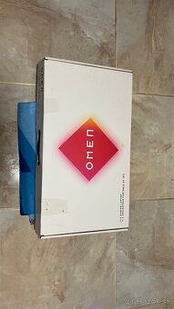 HP Omen 17 (17-ck0036nf) - 13