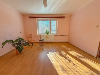 5 izb. RD Hradec(PD) - velký pozemok 1965 m2 - posledný dom - 13