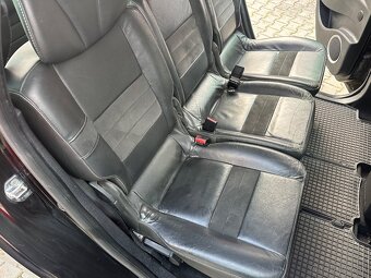Renault Mégane Scénic 1,5 Dci 7 miest - 13