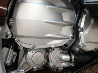 YAMAHA FJR 1300 AE - 13