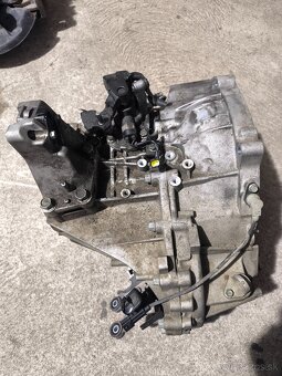 Hyunda I30 CW 1,6 CRDI D4FE rozpredám na ND - 13