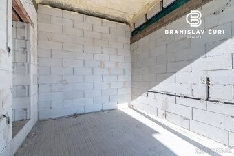 Na predaj 4-izbový bungalov, Rezidencia Trnava pri Laborci - - 13